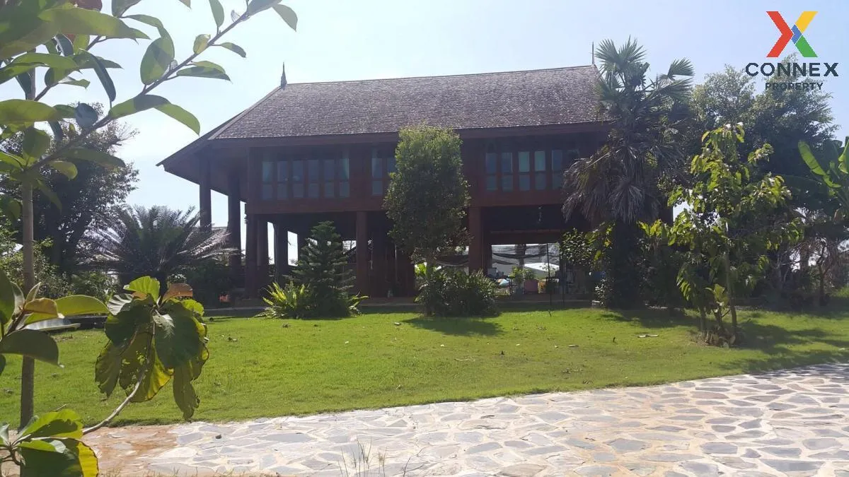 For Sale Land with buildings area 1167-2-55.1 Klaeng Rayong , Tha 4