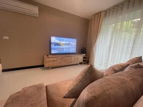 เช่าคอนโด  โว๊ค สุขุมวิท 16 MRT-ศูนย์การประชุมแห่งชาติสิริกิติ์ คลองเตย เขต คลองเตย กรุงเทพ CX-125973