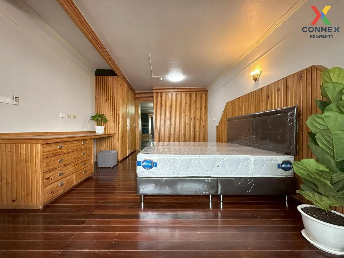 For Rent Condo , Baan On Nut Sukhumvit 77 , corner unit , BTS-On 