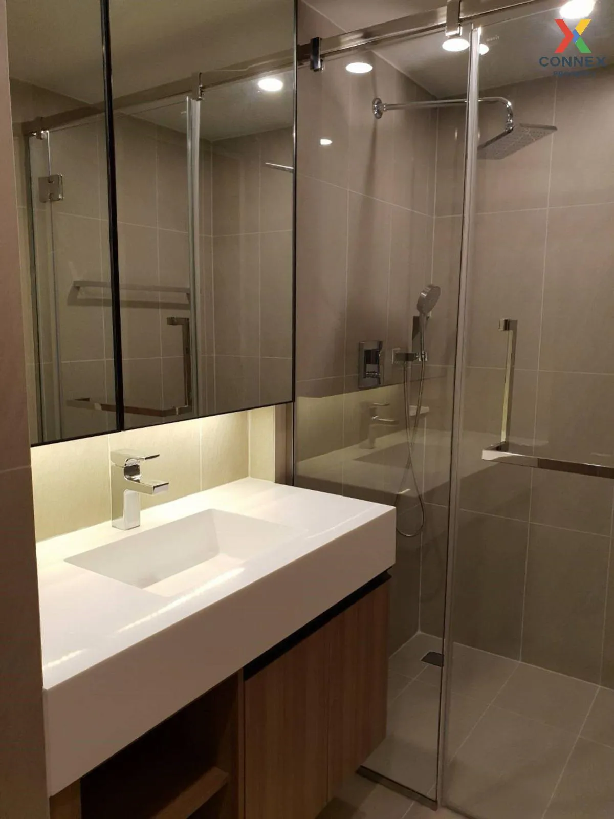 For Rent Condo , Na Vara Residence , BTS-Chit Lom , Lumpini , Pat