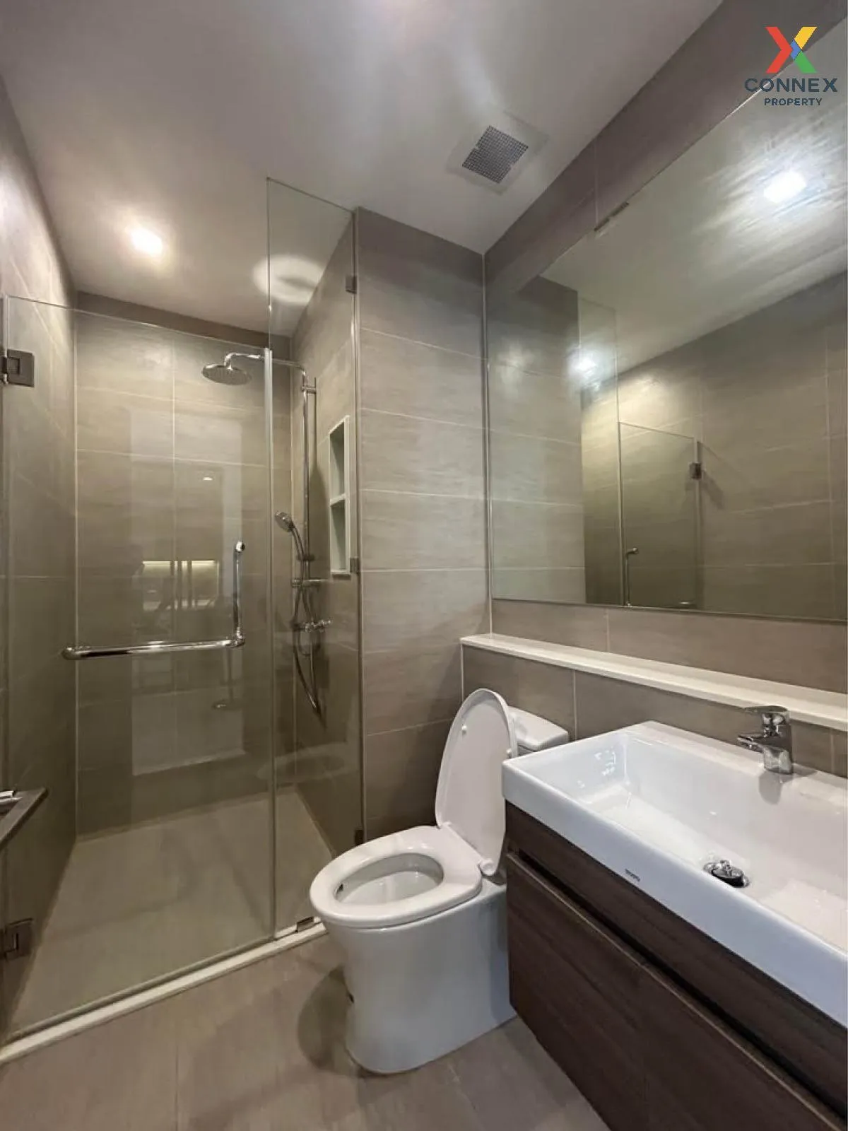 เช่าคอนโด  ริธึ่ม เจริญกรุง พาวิลเลี่ยน  วัดพระยาไกร เขต บางคอแหล