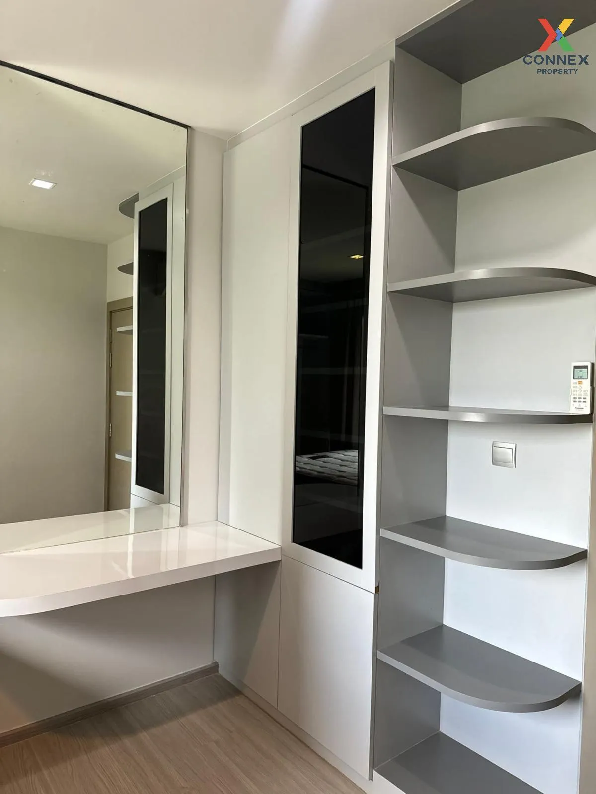 เช่าคอนโด  ไลฟ์ อโศก - พระรามเก้า ดูเพล็กซ์ MRT-พระราม 9 มักกะสัน 2