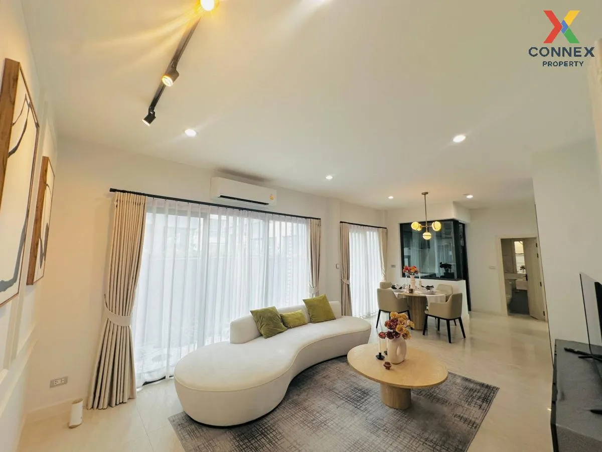 For Rent House , Baan Klang Muang Classe Sukhumvit 77 , BTS-On Nu