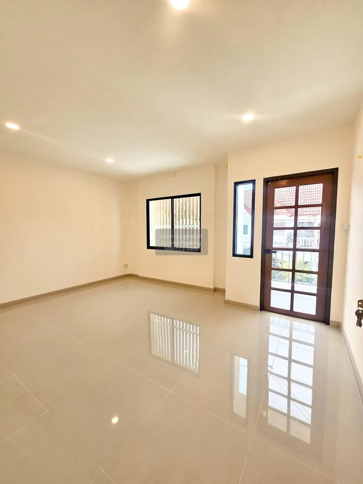 For Sale Townhouse/Townhome  , Sap Watthana , newly renovated , B