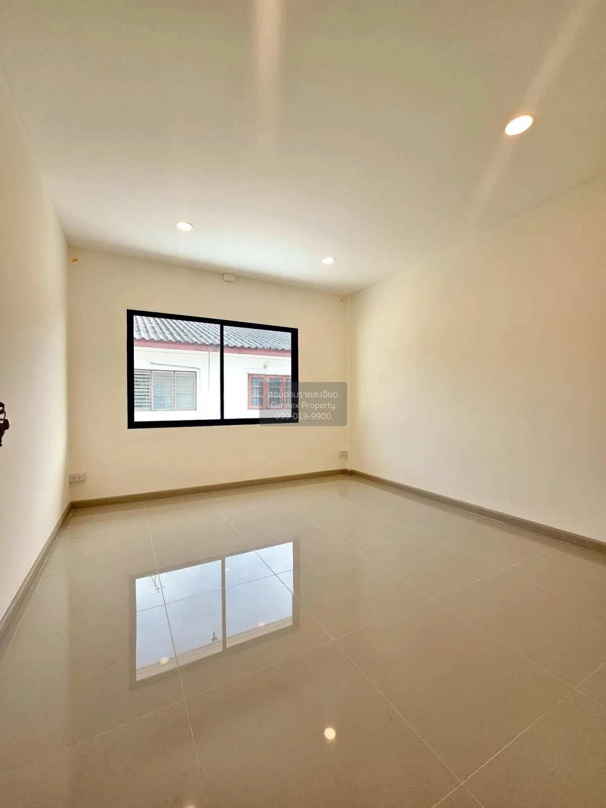 For Sale Townhouse/Townhome  , Sap Watthana , newly renovated , B