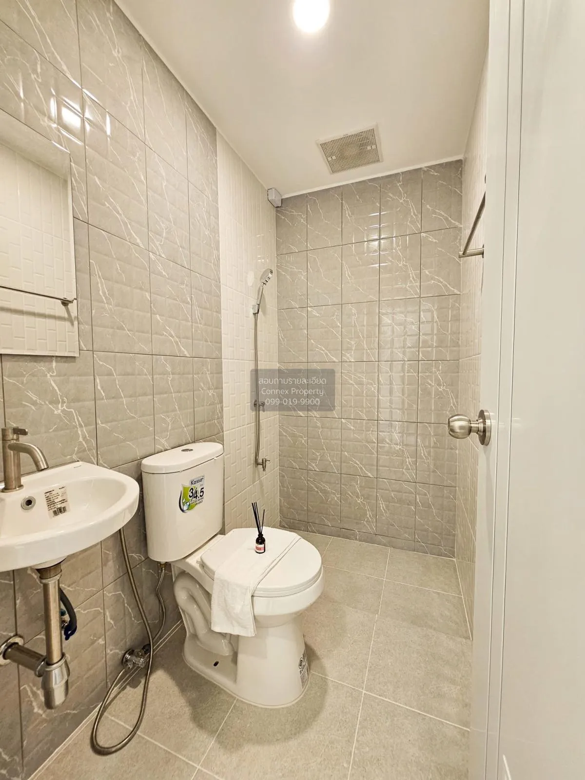 For Sale Townhouse/Townhome  , Sap Watthana , newly renovated , B