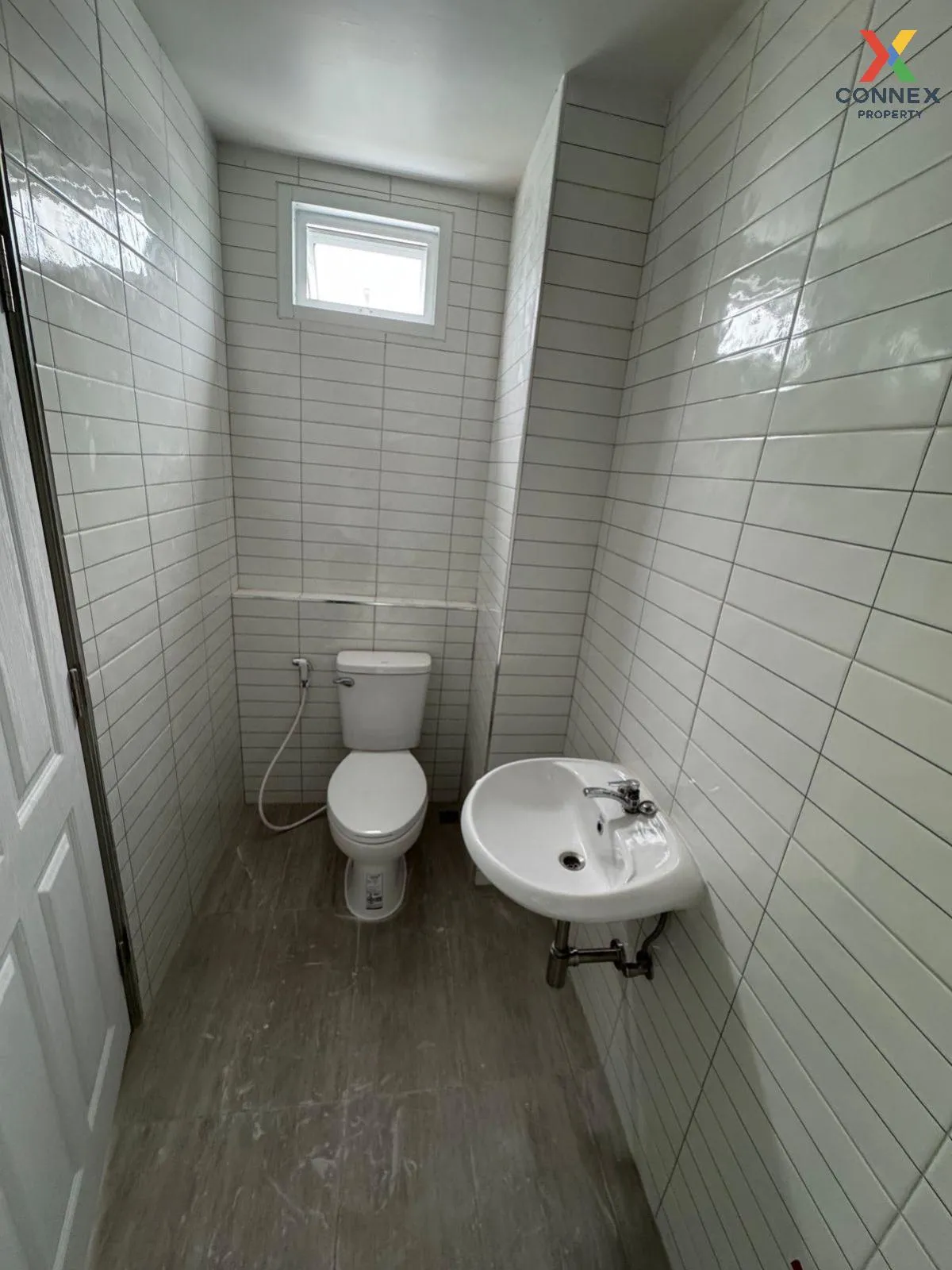 For Sale  4-storey commercial building, Ram Intra 68 , Khanna Yao