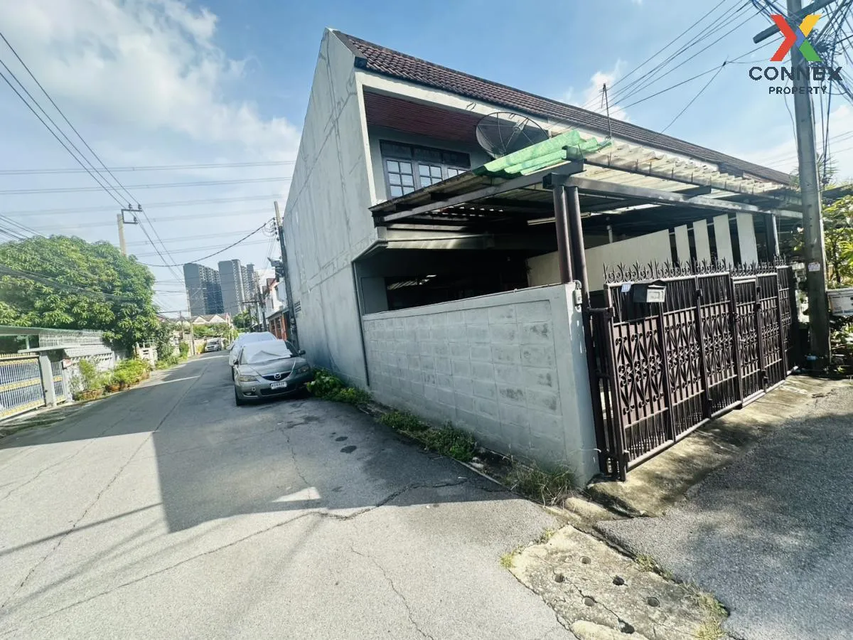 For Sale Townhouse/Townhome  , Pattara Niwet , Bang Sue , Bang Su