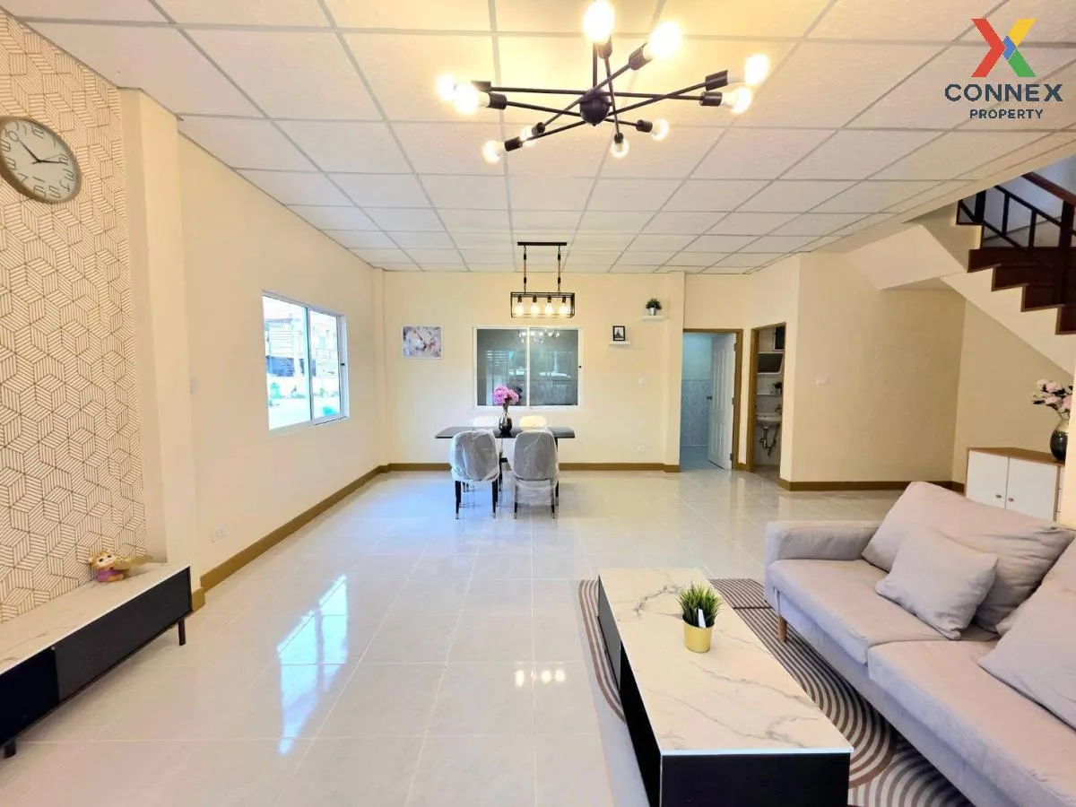 For Sale Townhouse/Townhome  , Baan Chaiklong , corner unit , new