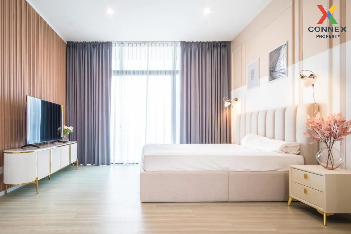 For Rent Townhouse/Townhome  , Nirvana DEFINE Srinakarin-Rama 9 ,