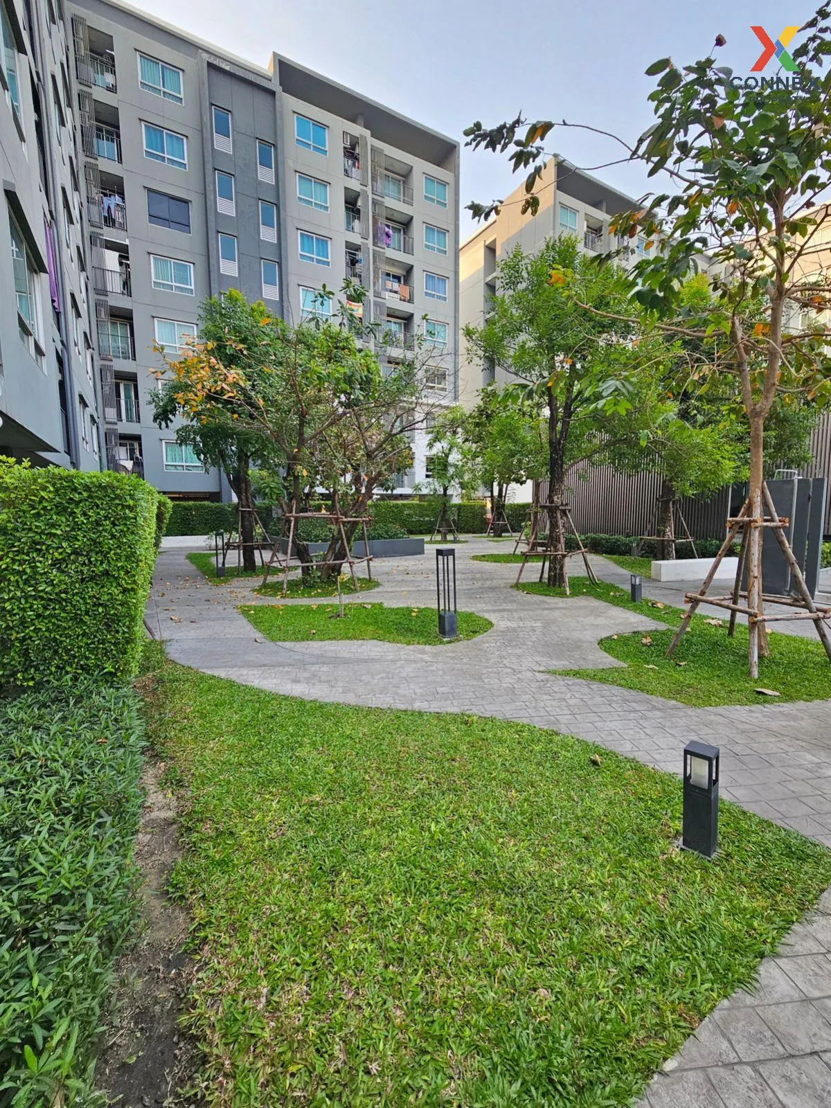 ขายคอนโด  พรีเซนต์ คอนโด เอกชัย 32 จอมทอง เขต บางขุนเทียน กรุงเทพ