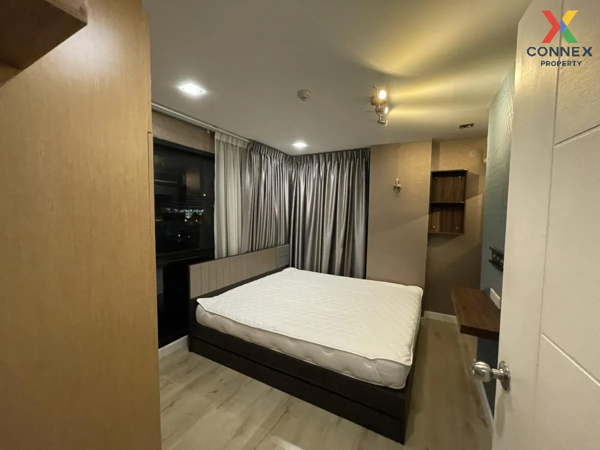 For Sale Condo , Yensabaidee Ladprao 15 , corner unit , Chomphon  1