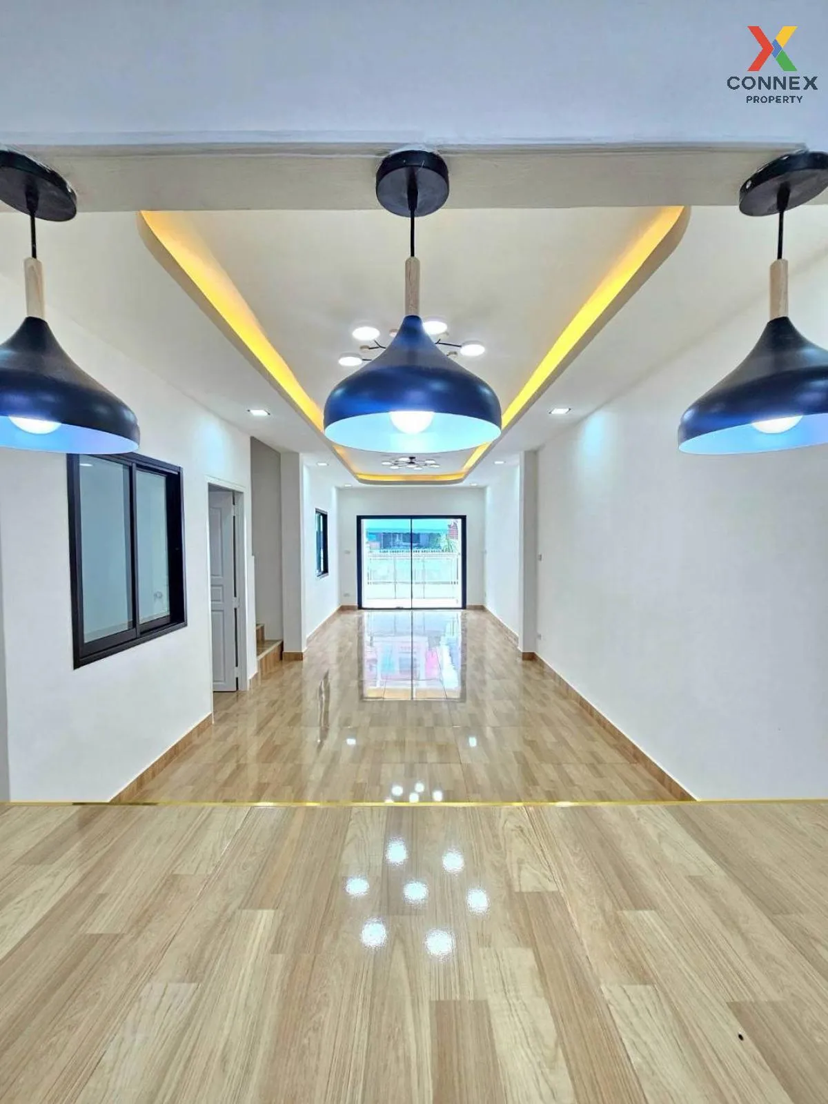 ขายทาวน์เฮ้าส์/ทาวน์โฮม  ธนจิตต์ บางกรวย ศาลากลาง บางกรวย นนทบุรี