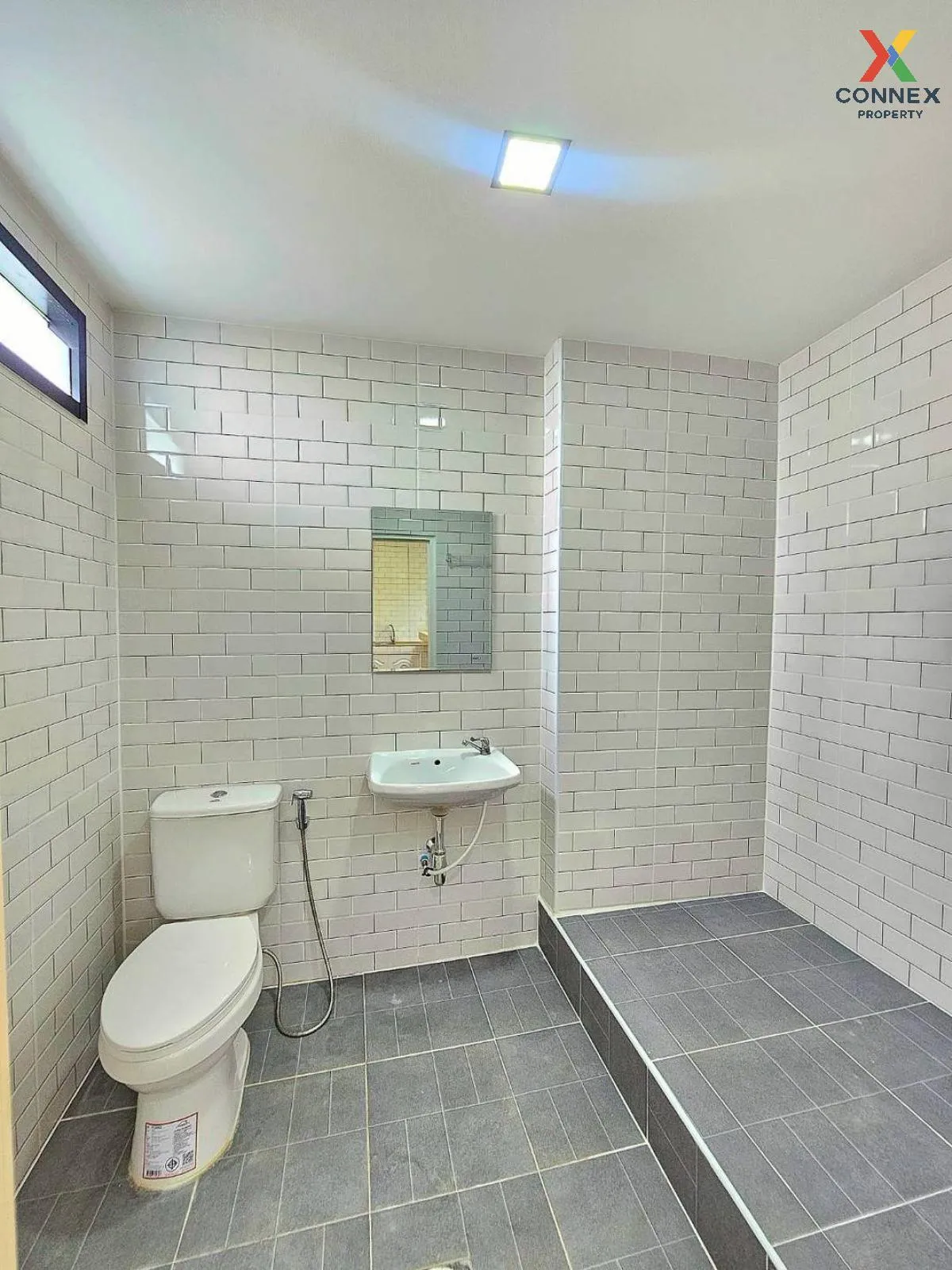 ขายทาวน์เฮ้าส์/ทาวน์โฮม  ธนจิตต์ บางกรวย ศาลากลาง บางกรวย นนทบุรี