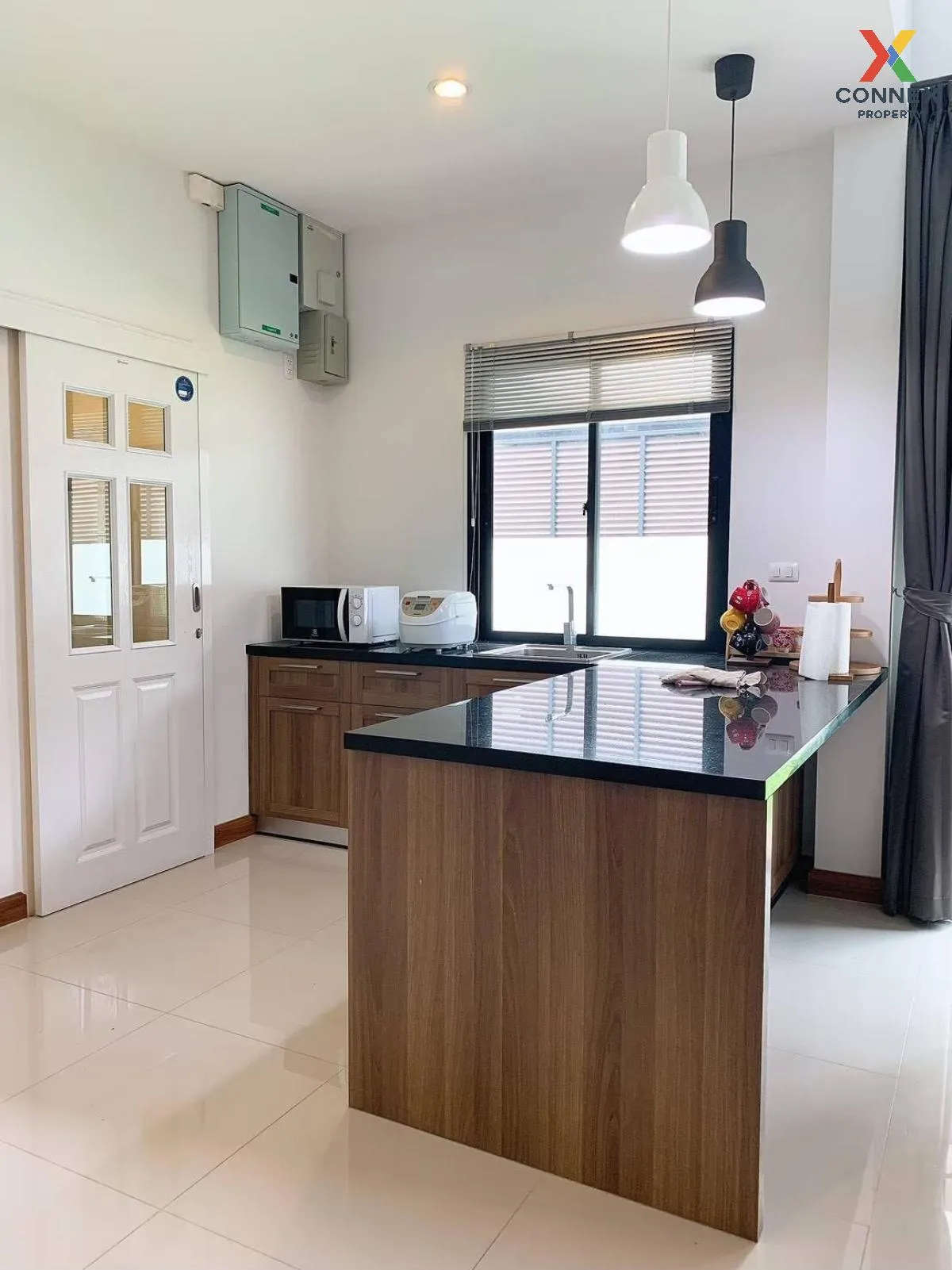 เช่าบ้าน  วิลล่า อะคาเดีย ศรีนครินทร์ BTS-แบริ่ง บางแก้ว บางพลี ส