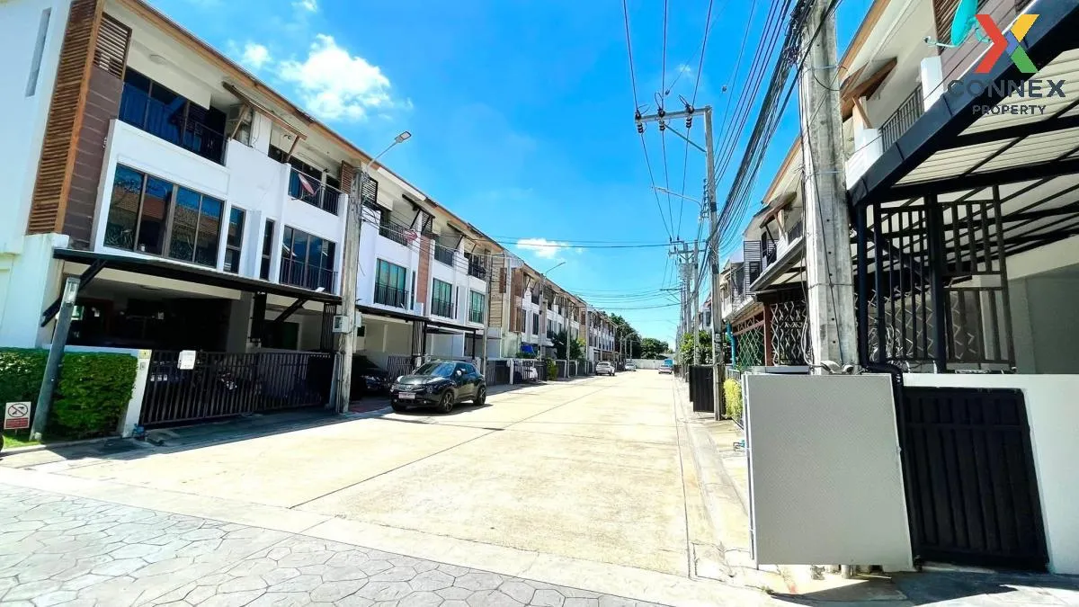 For Rent Townhouse/Townhome  , The Private Sukhumvit - Bangchak , 2