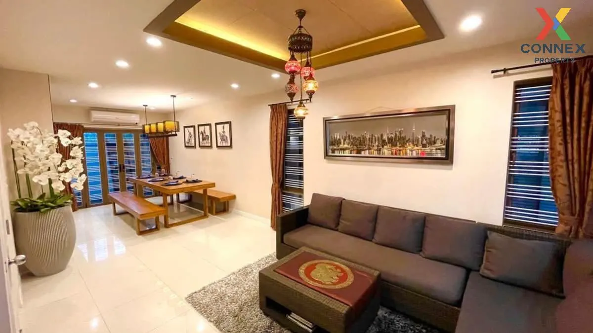 For Rent Townhouse/Townhome  , The Private Sukhumvit - Bangchak ,