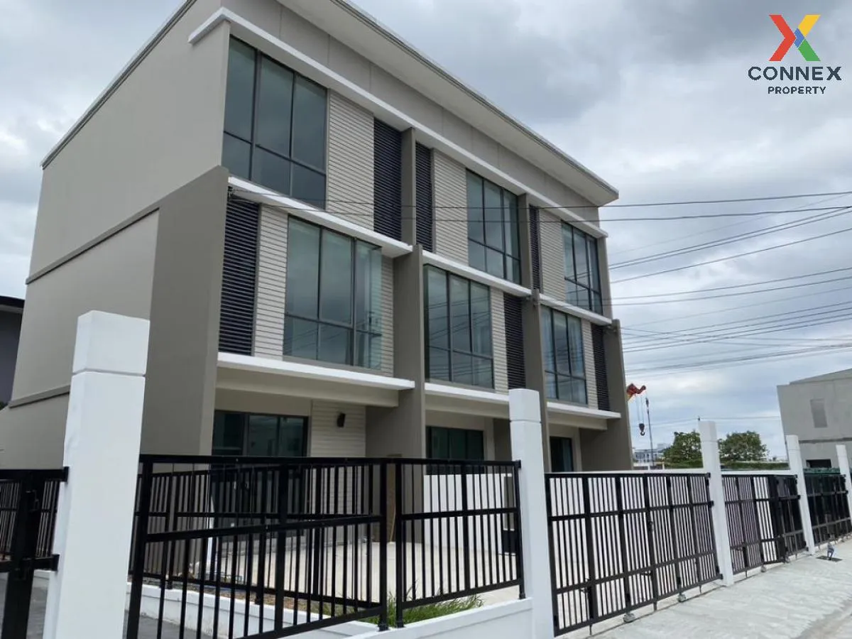 ขายทาวน์เฮ้าส์/ทาวน์โฮม  พาทิโอ ลาดกระบัง-มอเตอร์เวย์ ARL-ลาดกระบ 1