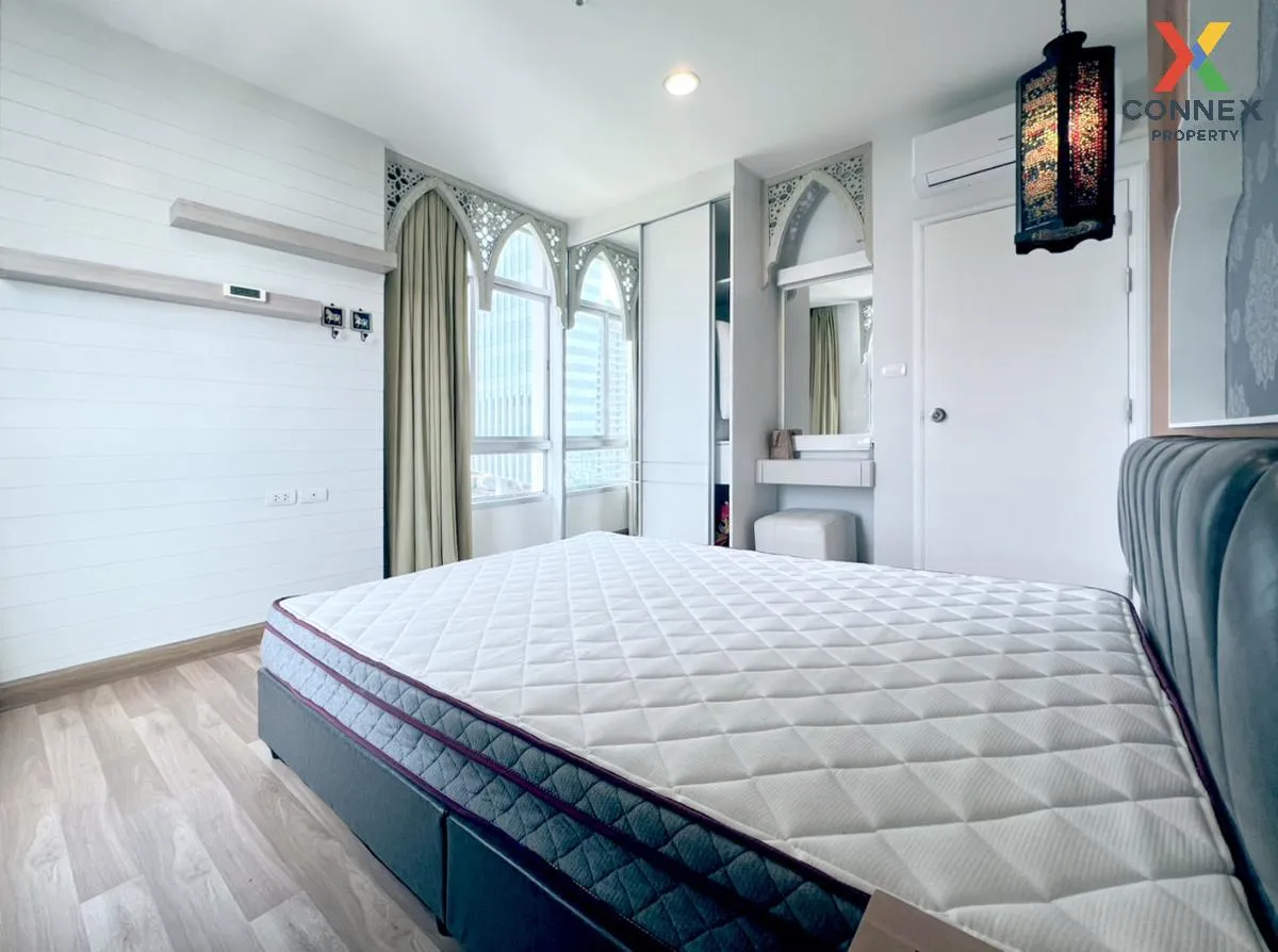 For Rent Condo , Centric Scene Sukhumvit 64 , high floor , corner