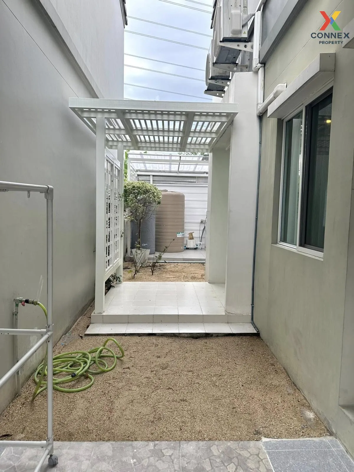 For Rent House , The Village Bangna - Wongwaen 2 , corner unit ,  3