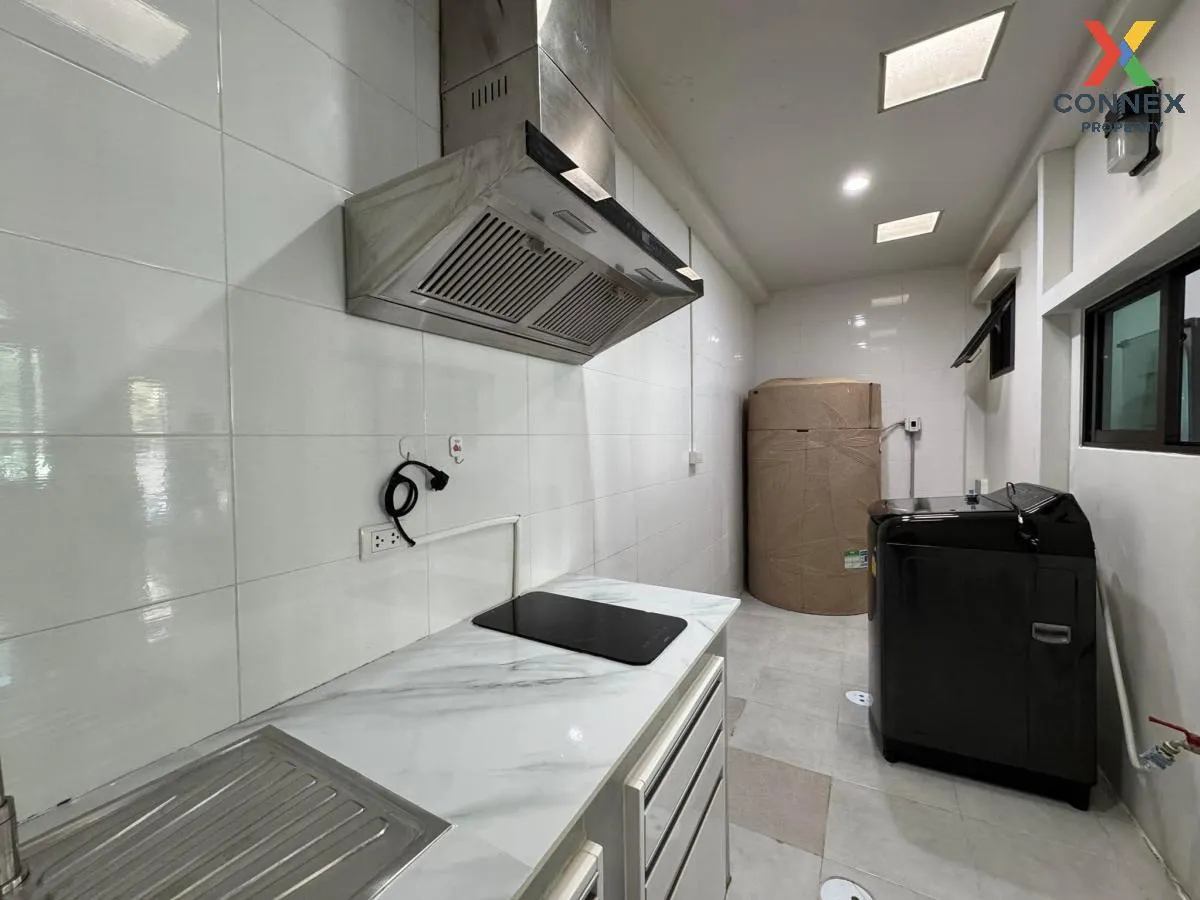 For Rent Townhouse/Townhome  , Pleno Sukhumvit-Bangna , Bang Kaeo