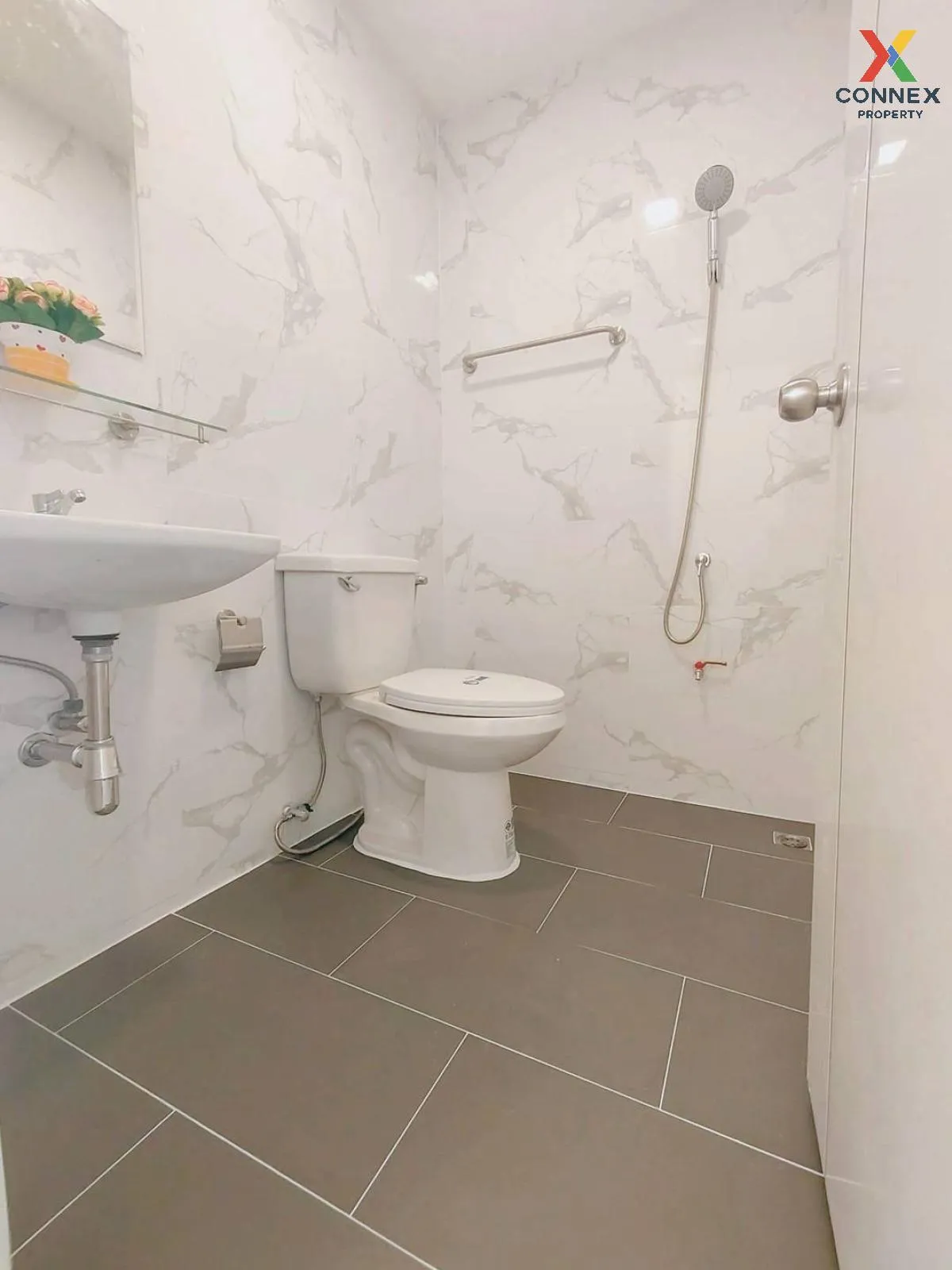 For Sale Townhouse/Townhome  , Baan Pathum Village , Bang Prok , 