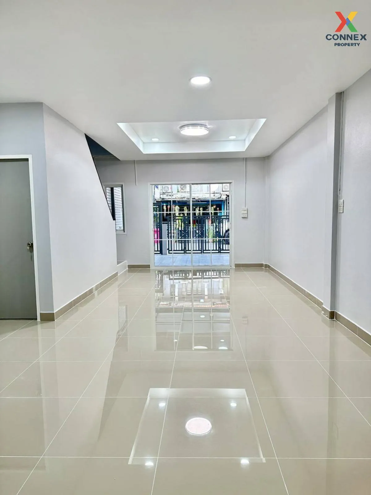 For Sale Townhouse/Townhome  , Baan Bua Thong 2 , newly renovated