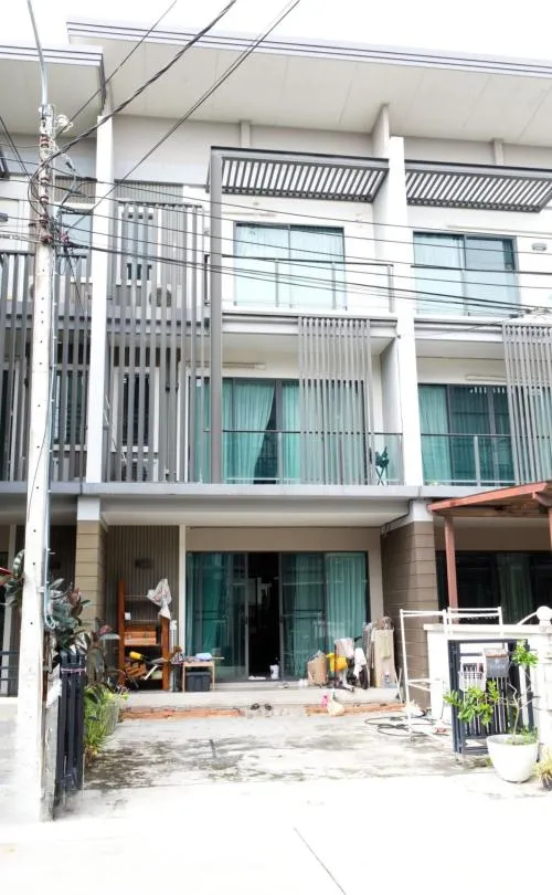 ขายทาวน์เฮ้าส์/ทาวน์โฮม  ทาวน์ อเวนิว เมิร์จ รัตนาธิเบศร์ MRT-สามแยกบางใหญ่ บางรักใหญ่ บางบัวทอง นนทบุรี CX-126557