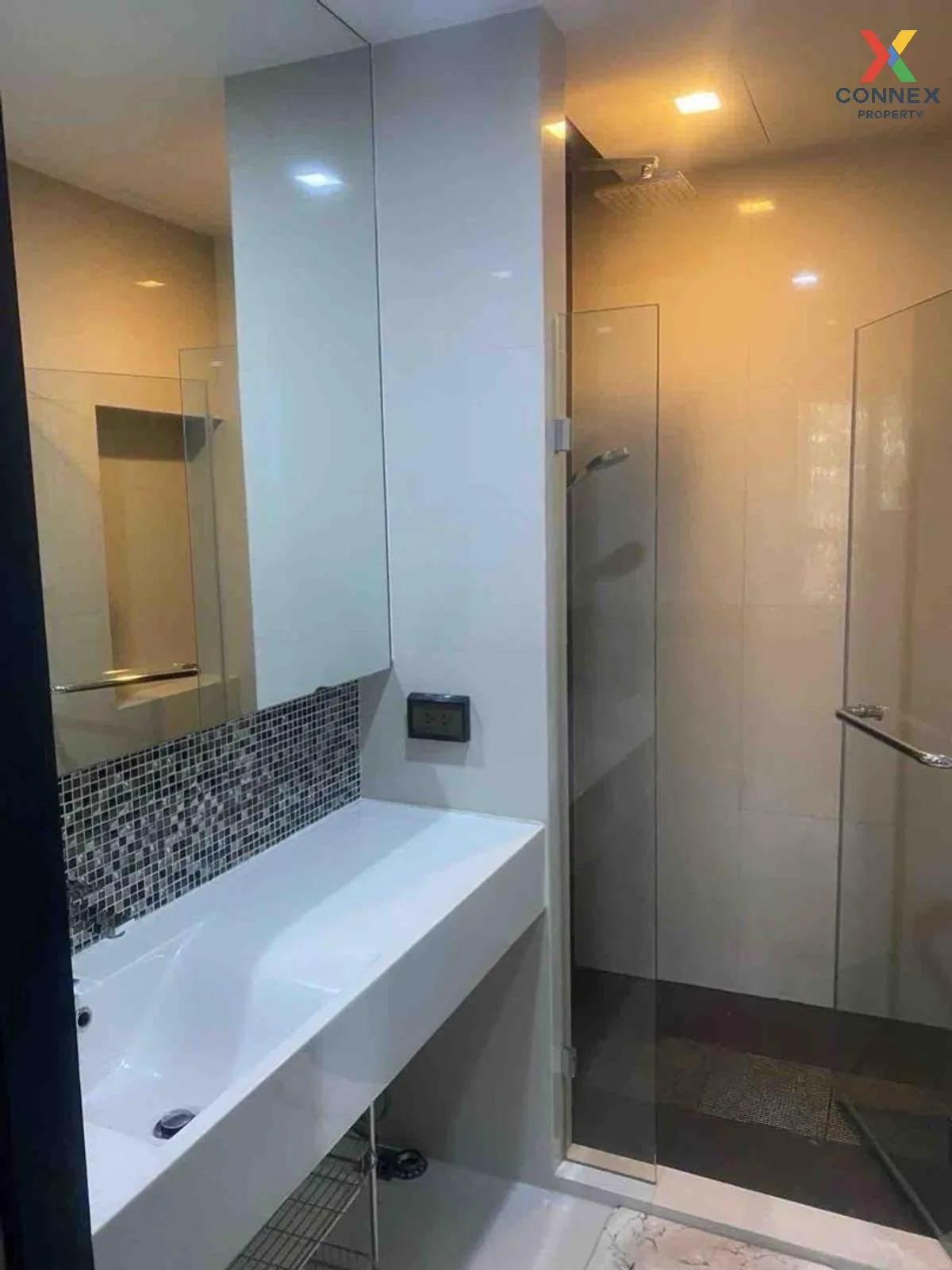 For Rent Condo , RHYTHM Sukhumvit 44/1 , BTS-Phra Khanong , Phra 