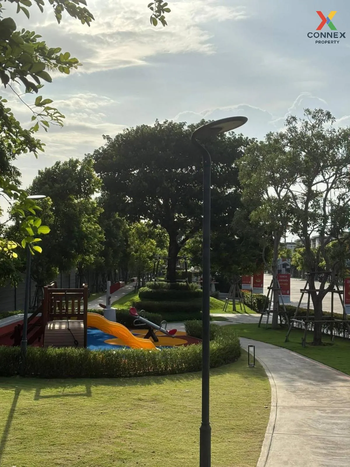 For Sale Townhouse/Townhome  , Pleno Town Sukhumvit - Bangpu , Ba