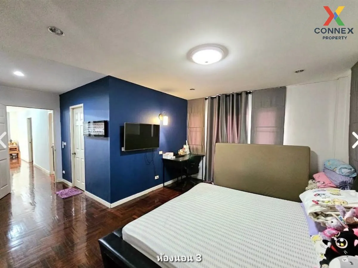 For Sale House , Baranee Rangsit - Klong 3 , corner unit , Khlong