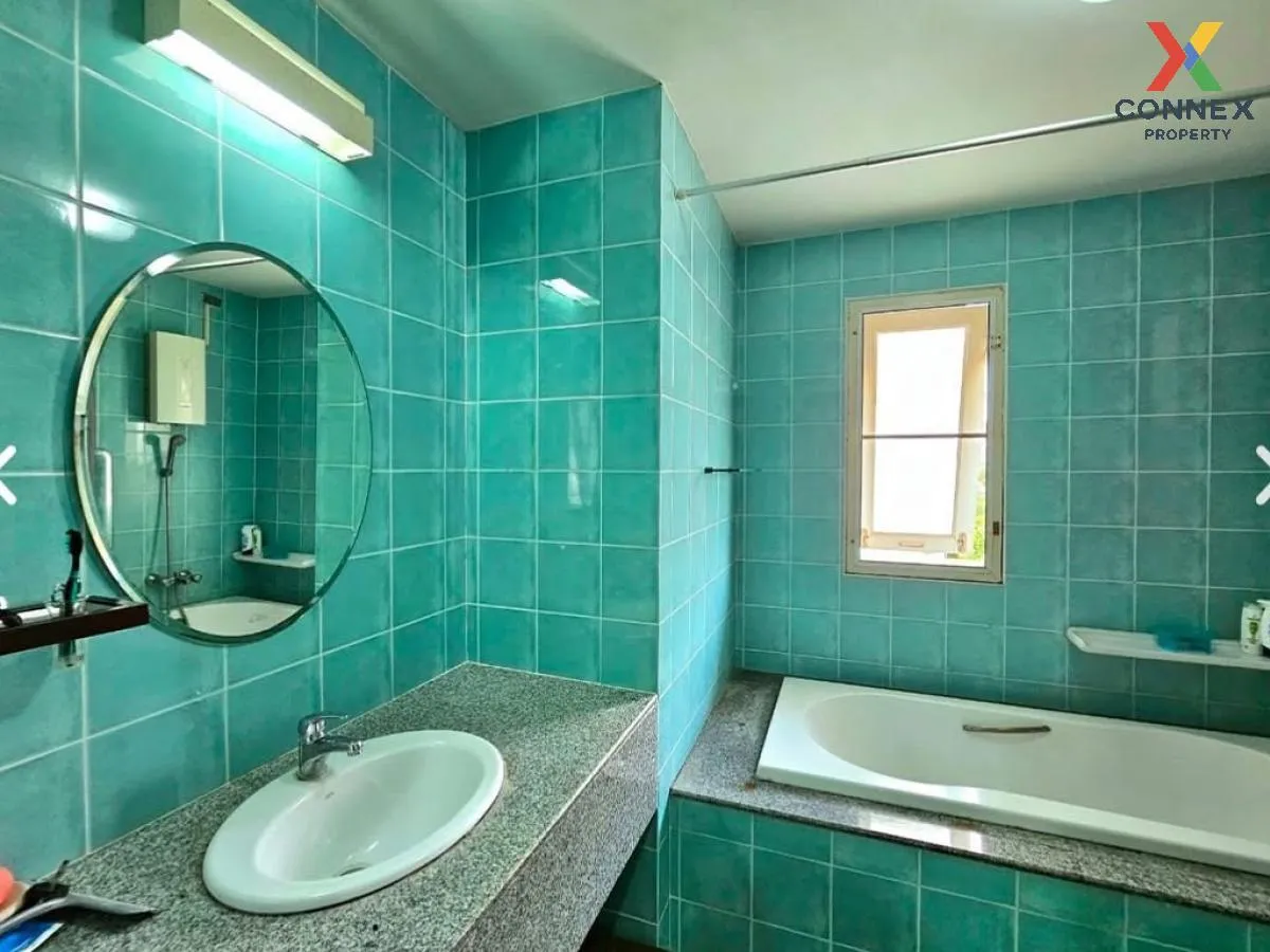 For Sale House , Baranee Rangsit - Klong 3 , corner unit , Khlong