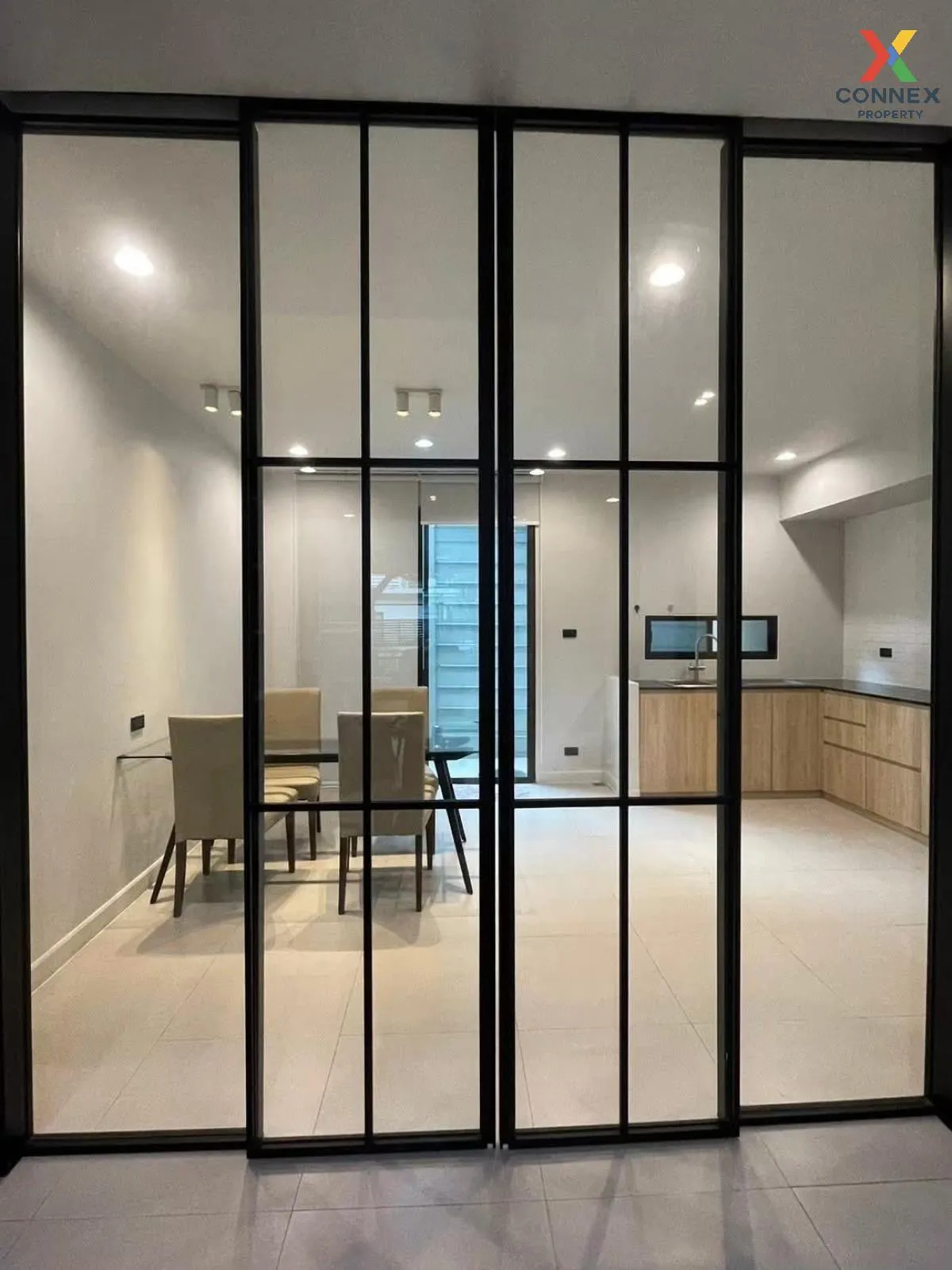 For Rent Townhouse/Townhome  , AREEYA MANDARINA SUKHUMVIT 77 , Su