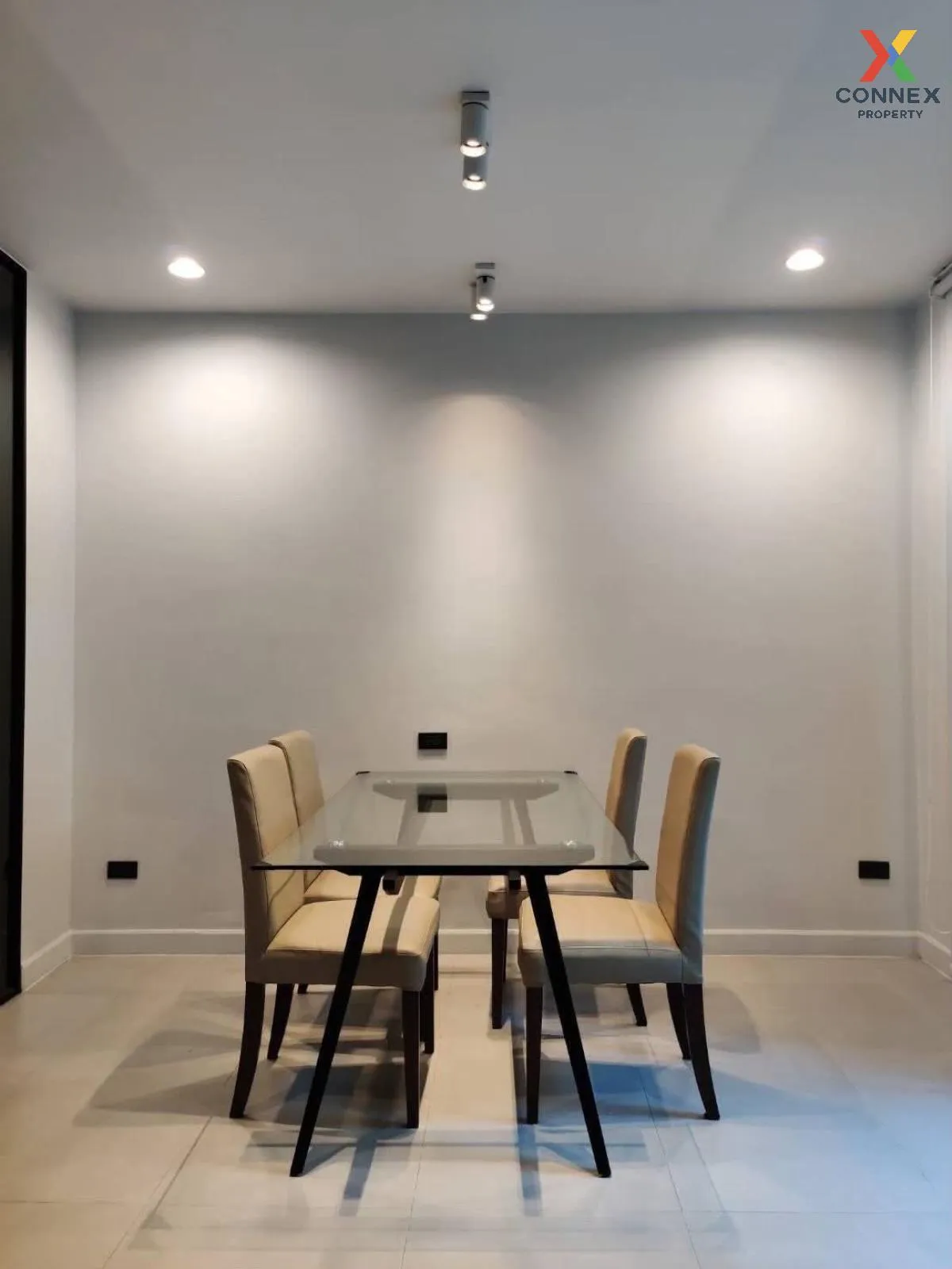 For Rent Townhouse/Townhome  , AREEYA MANDARINA SUKHUMVIT 77 , Su