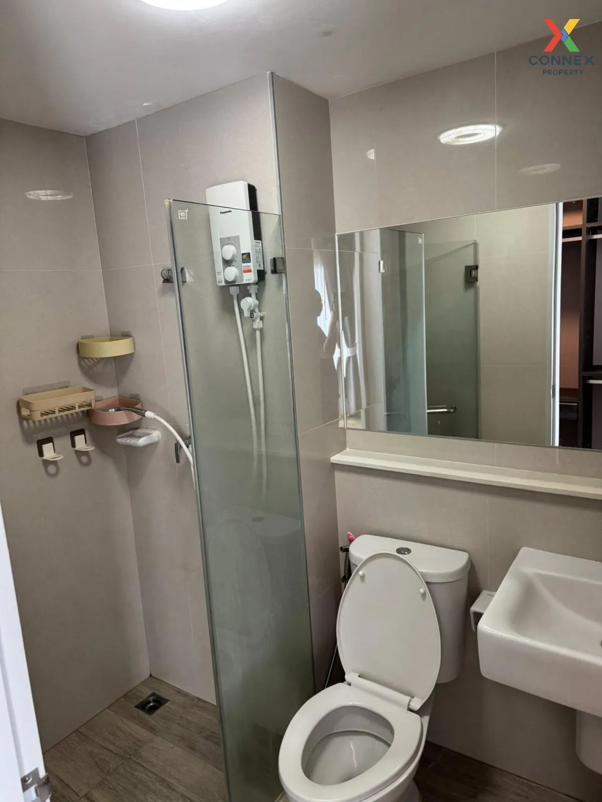 For Sale Condo , Rill Condo Rangsit , wide frontage , Lak Hok , M