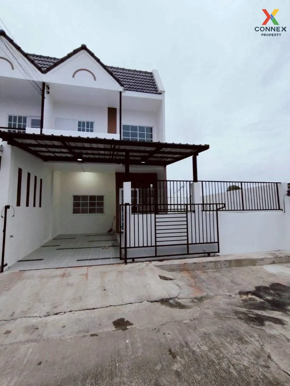 For Sale Townhouse/Townhome  , Baan Suktawee Village , Salathamma 2
