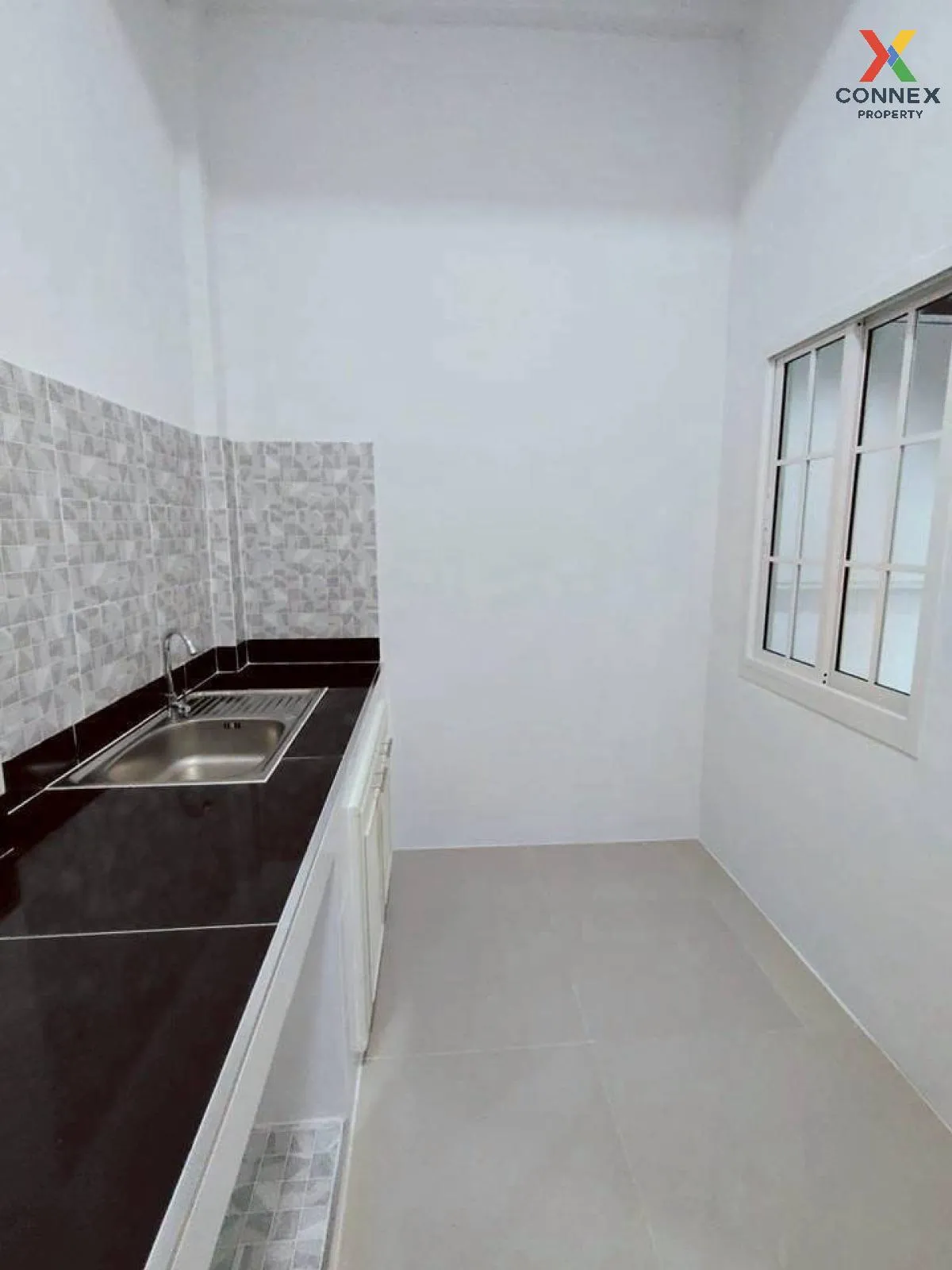 For Sale Townhouse/Townhome  , Baan Suktawee Village , Salathamma