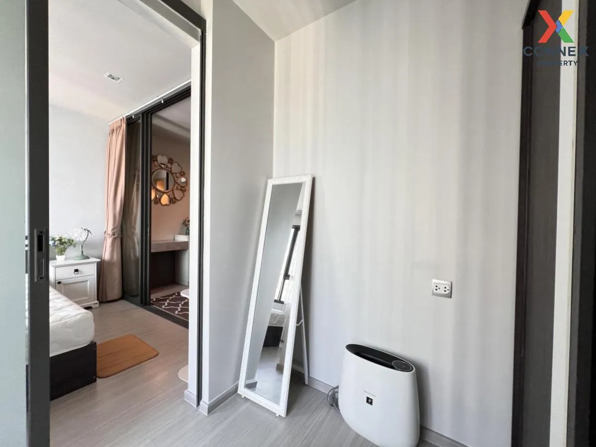 For Rent Condo , Life Ladprao , nice view , high floor , BTS-Ha Y