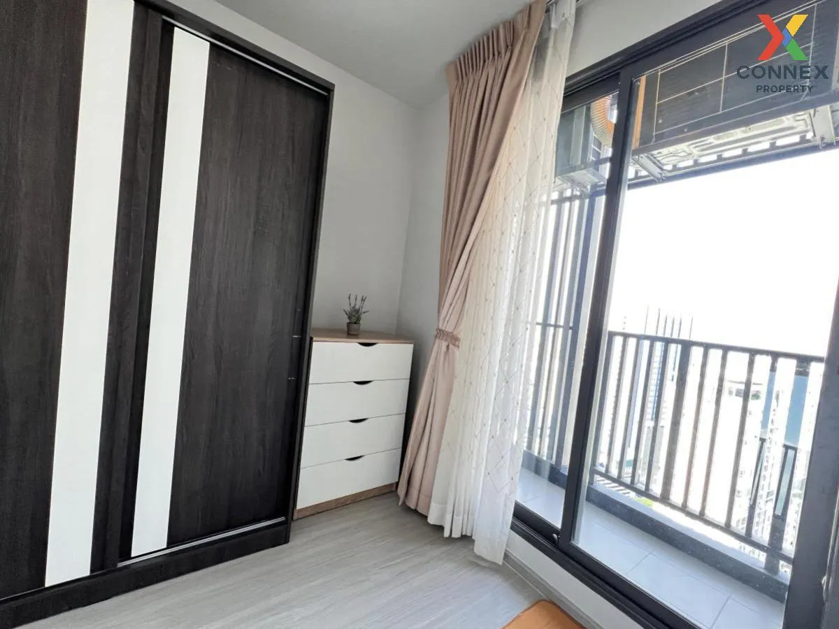 For Rent Condo , Life Ladprao , nice view , high floor , BTS-Ha Y