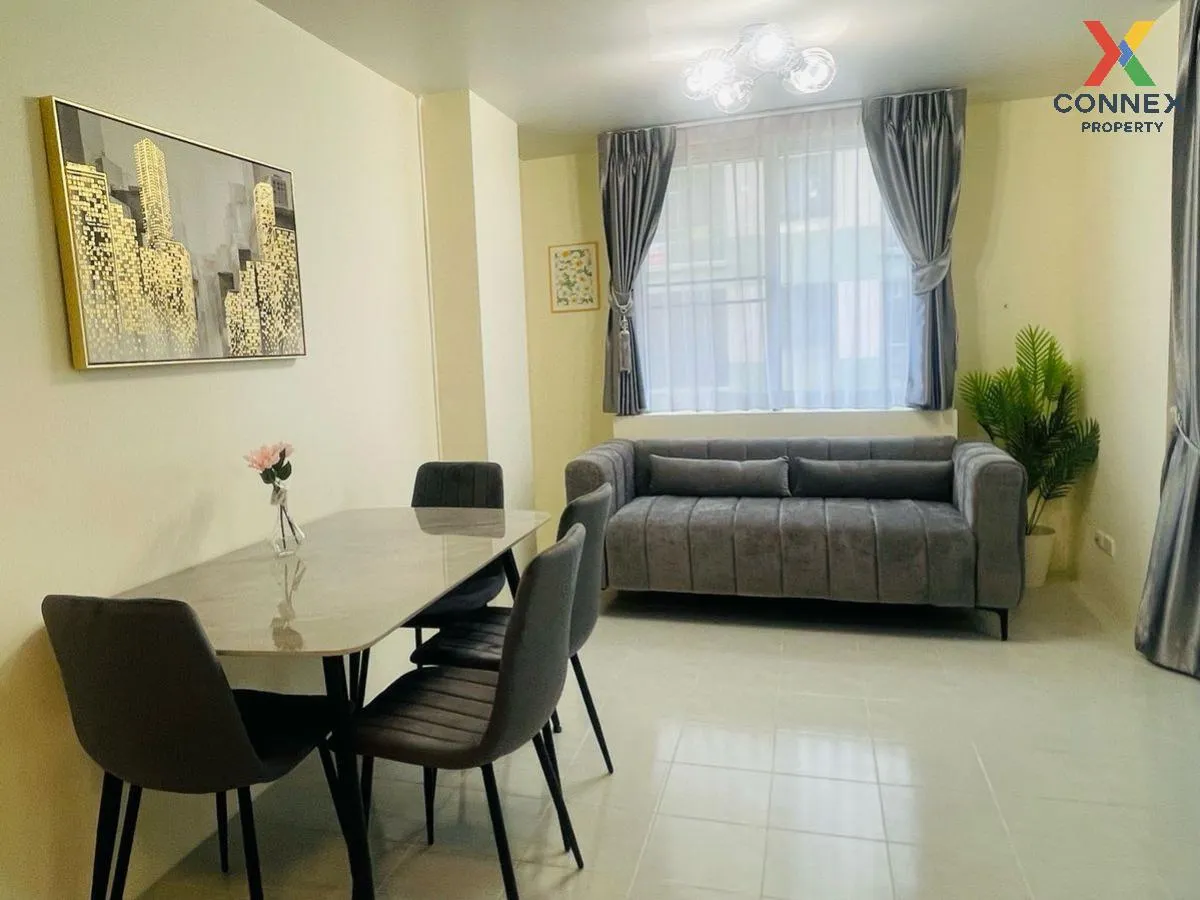 เช่าคอนโด  เดอะ พาร์คแลนด์ บางนา MRT-ศรีเอี่ยม (สายสีเหลือง) บางน 1