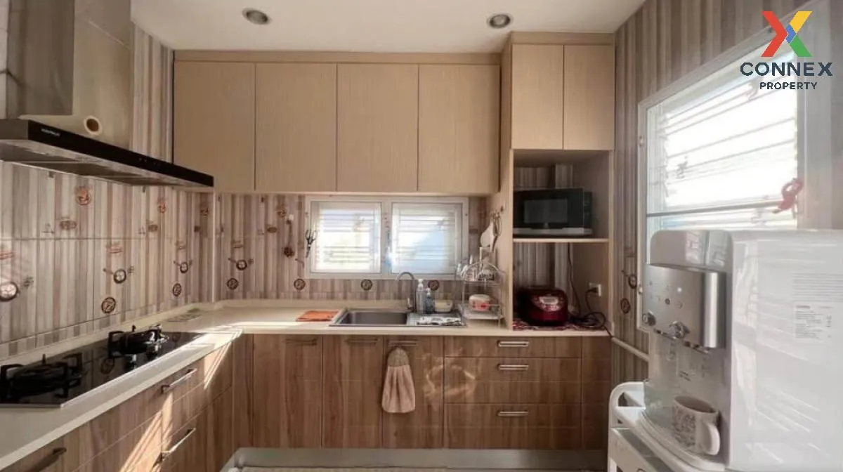 For Sale House , TRENDY TARA BANGYAI , Bang Khu Rat , Bang Bua Th
