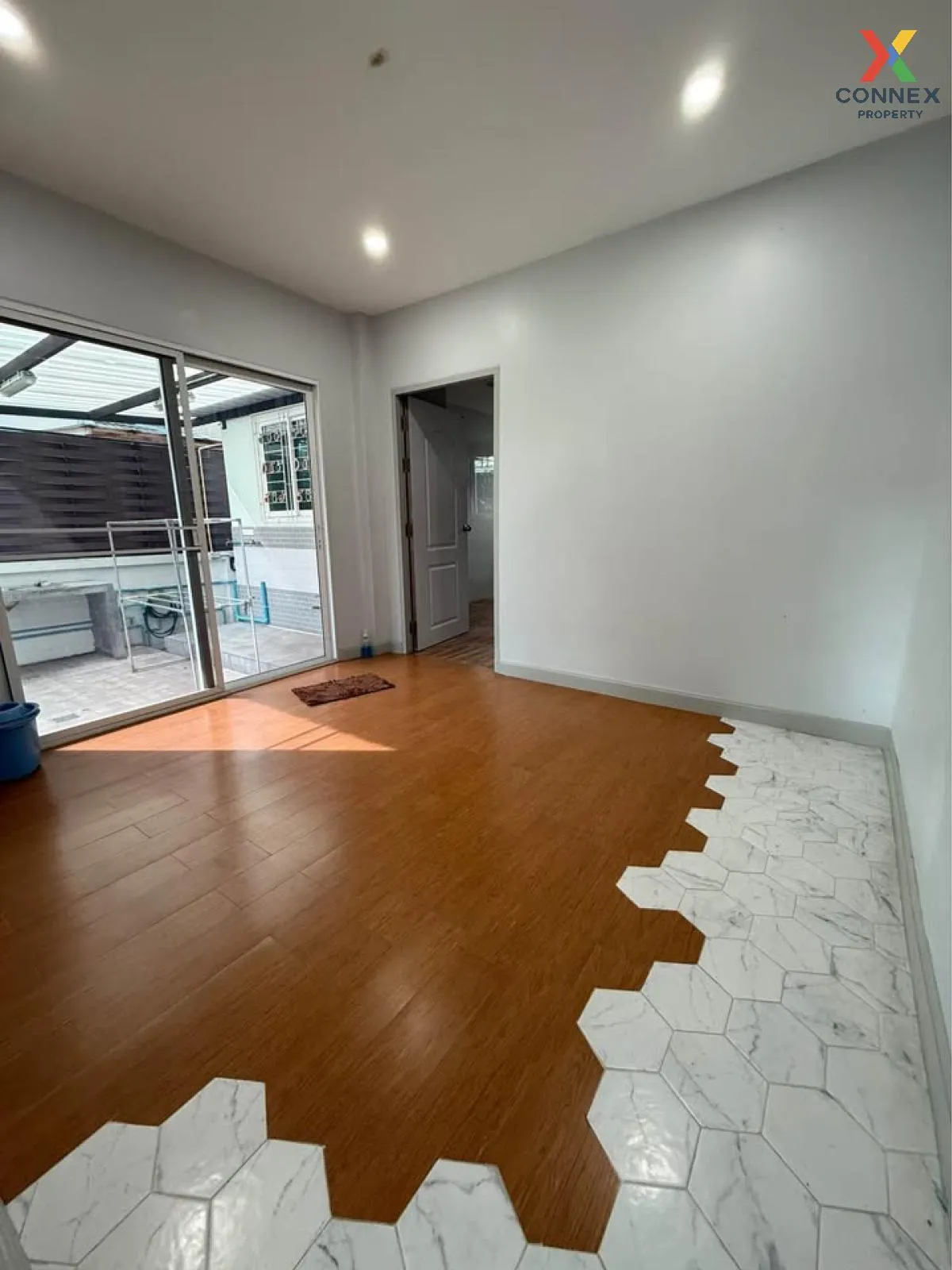For Sale House , Thananon RatchaPruk-Rama 5 , MRT-Bang Rak Noi Th For Sale House , Thananon RatchaPruk-Rama 5 , MRT-Bang Rak Noi Th