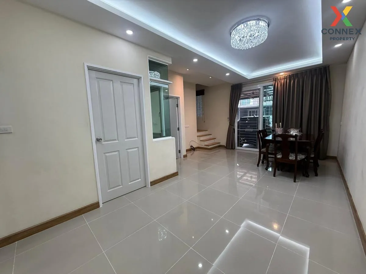 For Rent Townhouse/Townhome  , Golden Town Sukhumvit - Bearing BT 4
