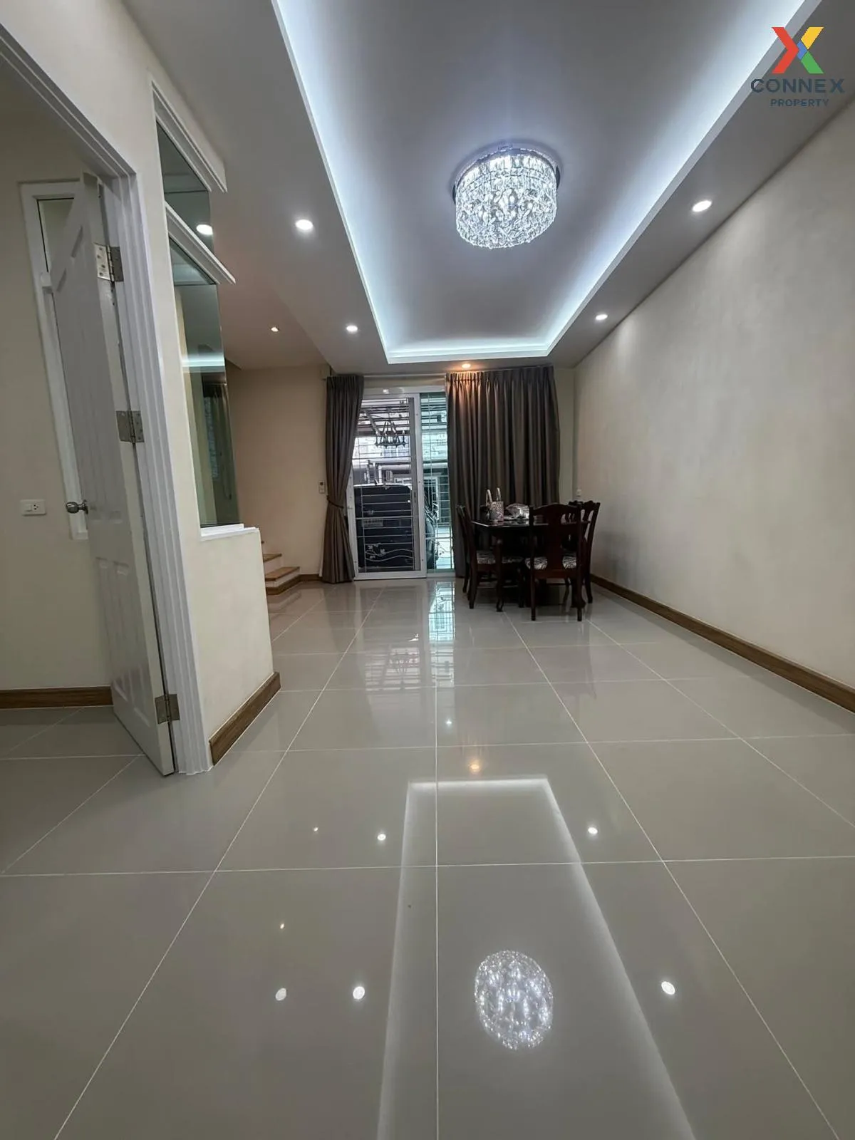 For Rent Townhouse/Townhome  , Golden Town Sukhumvit - Bearing BT