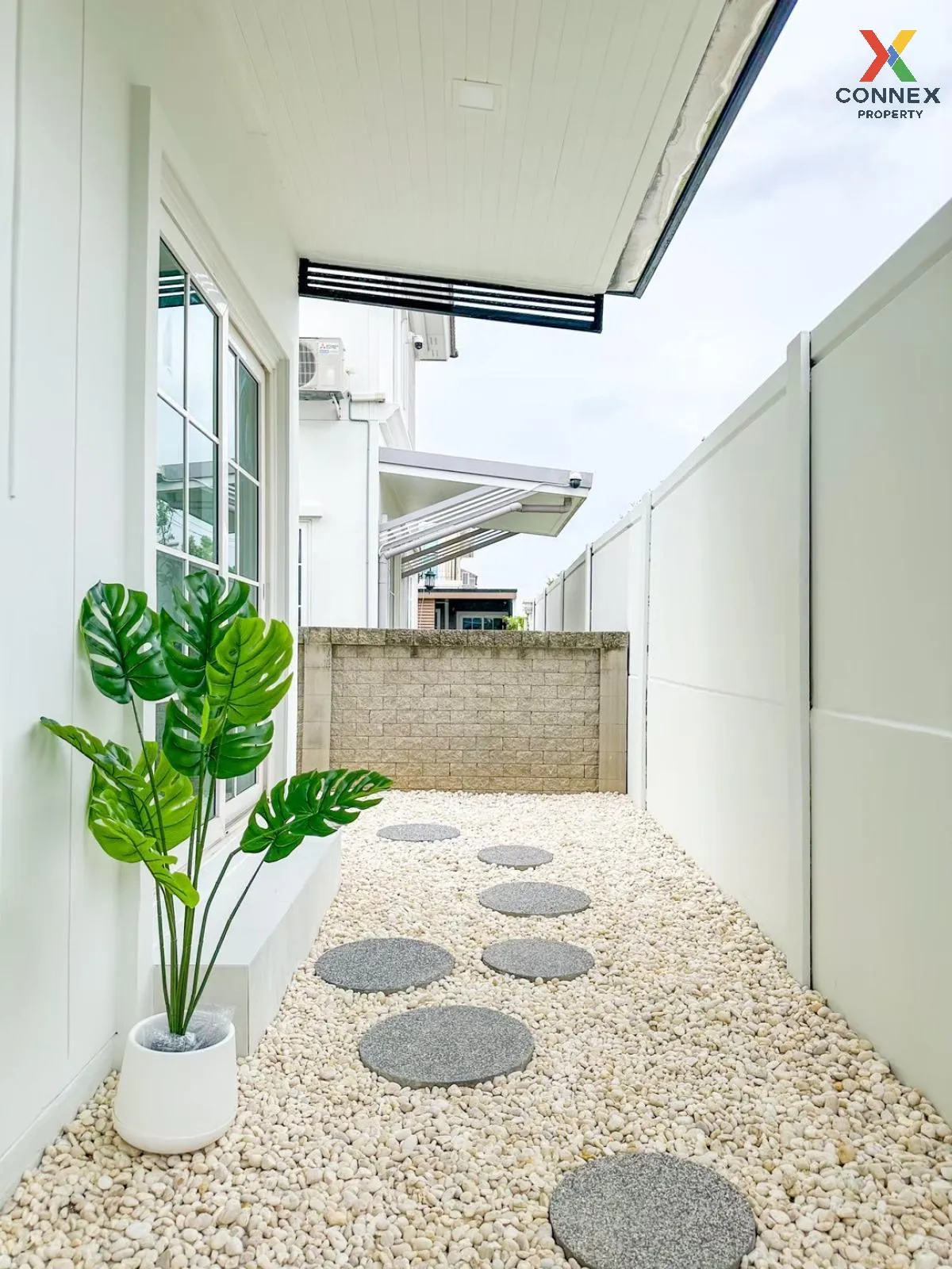 For Sale House , Golden Neo Sathorn , corner unit , wide frontage 2