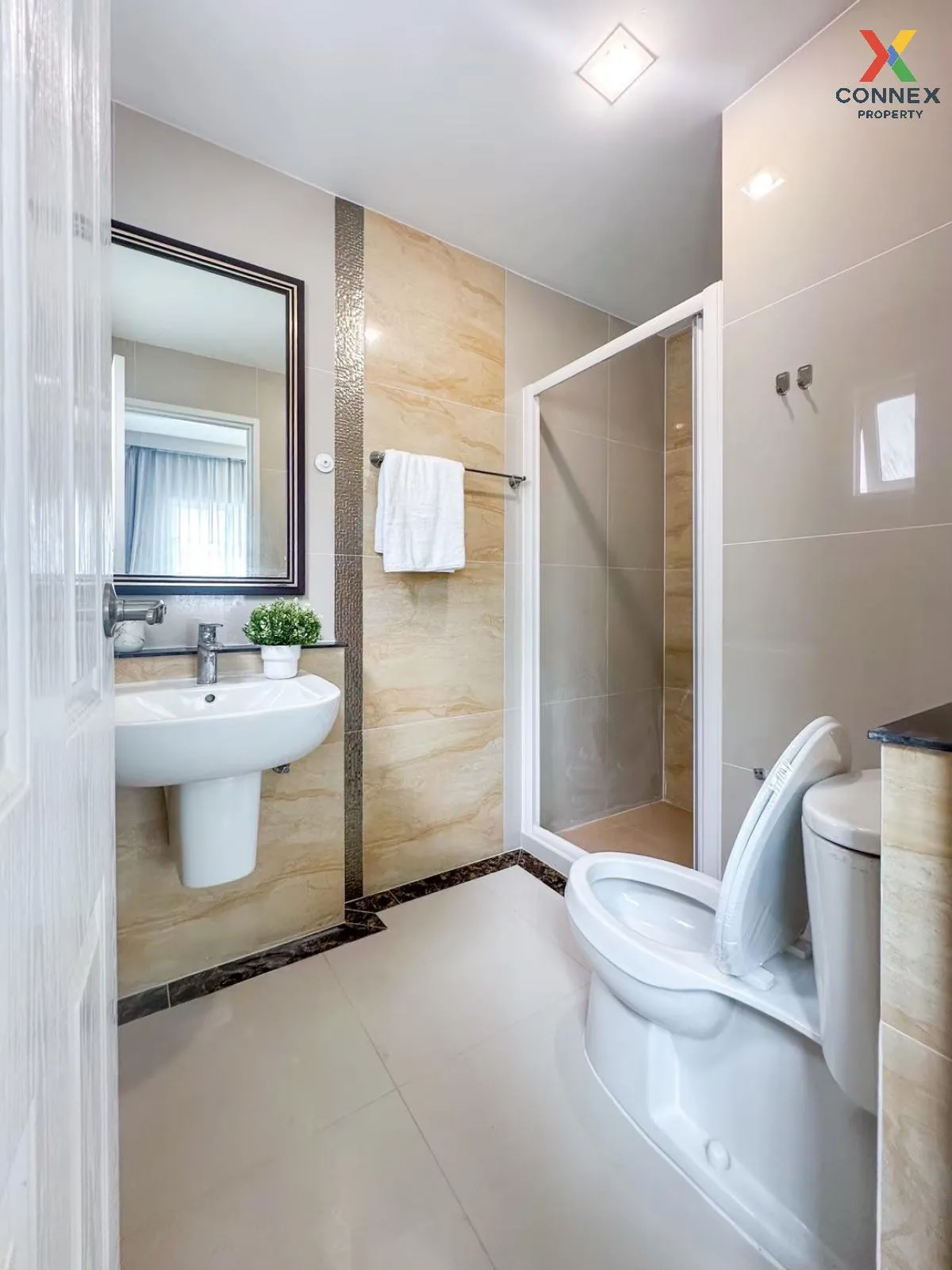 For Sale House , Golden Neo Sathorn , corner unit , wide frontage