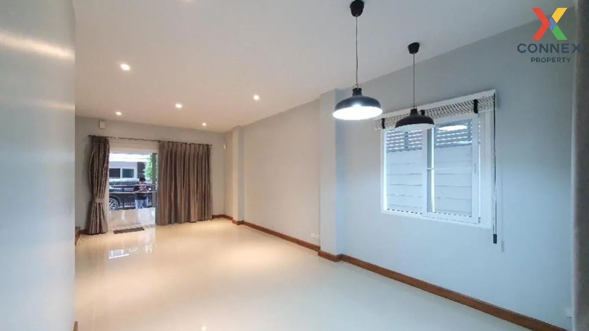 For Rent Townhouse/Townhome  , The Ricco Town Watcharapol , Tha R 3