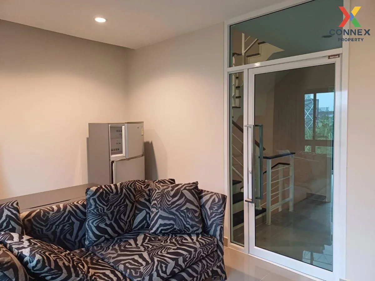 For Rent Homeoffice , Patio Srinakarin - Rama 9 , Hua Mak , Bang  3