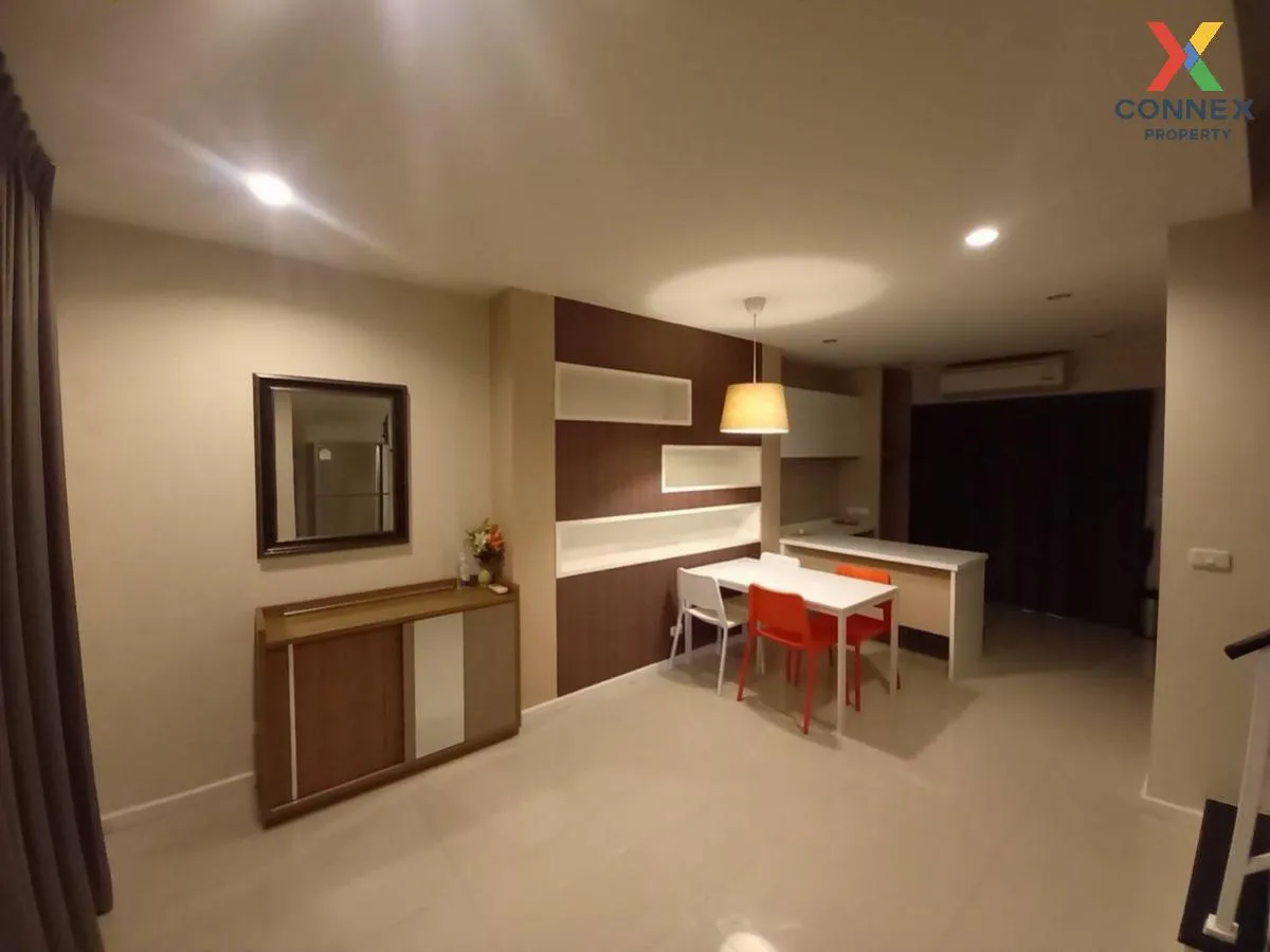 For Rent Homeoffice , Patio Srinakarin - Rama 9 , Hua Mak , Bang 