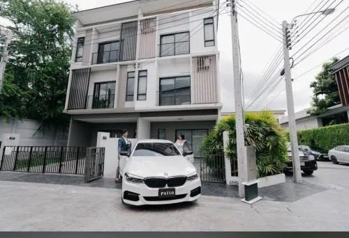 For Rent Homeoffice , Patio Srinakarin - Rama 9 , Hua Mak , Bang Kapi , Bangkok , CX-126946
